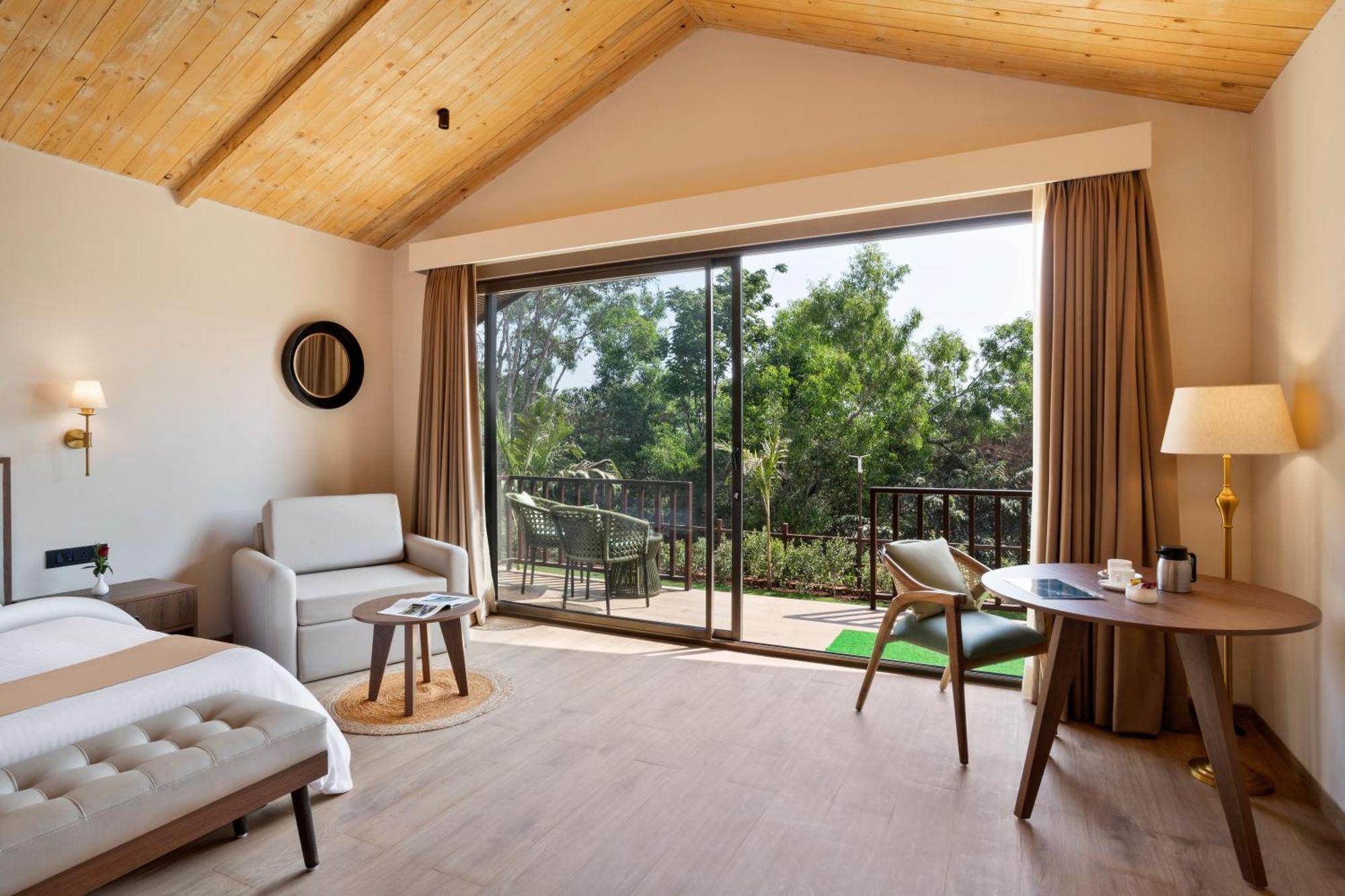 Stone Wood Premier Gokarna Hotel Gokarna  Exterior photo